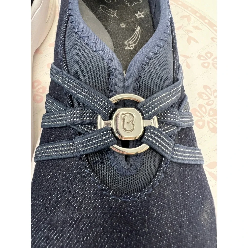 BZEES Rosie Slip On Sneaker Womens 6M Navy Blue Washable Comfort Wedge Shoes